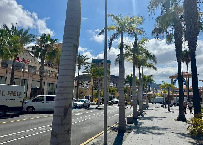 Golden Mile Getaway - Americas Tenerife