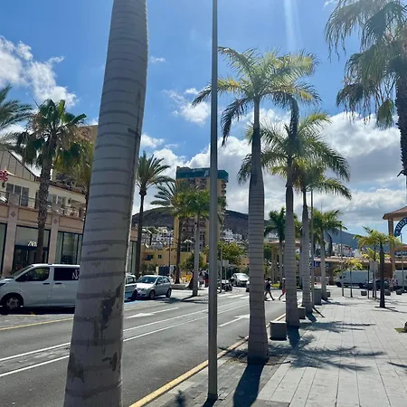 Golden Mile Getaway - Americas Tenerife