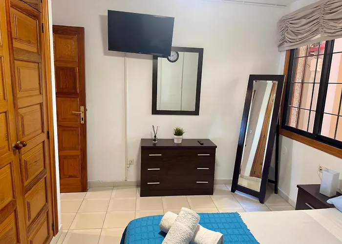 Golden Mile Getaway - Americas Tenerife *