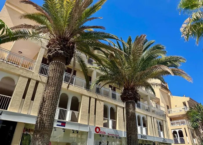 Golden Mile Getaway - Americas Tenerife 아파트